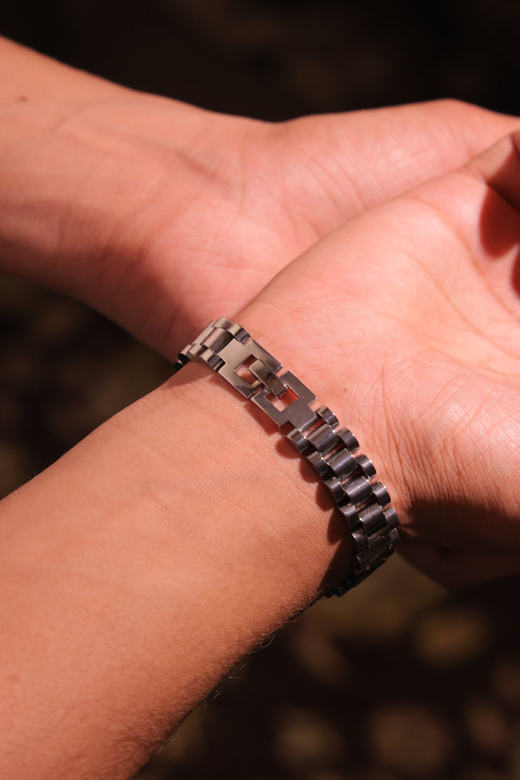 Steel Grid Bracelet  (2 years warranty)