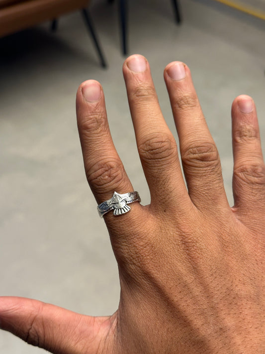 Baaz ring