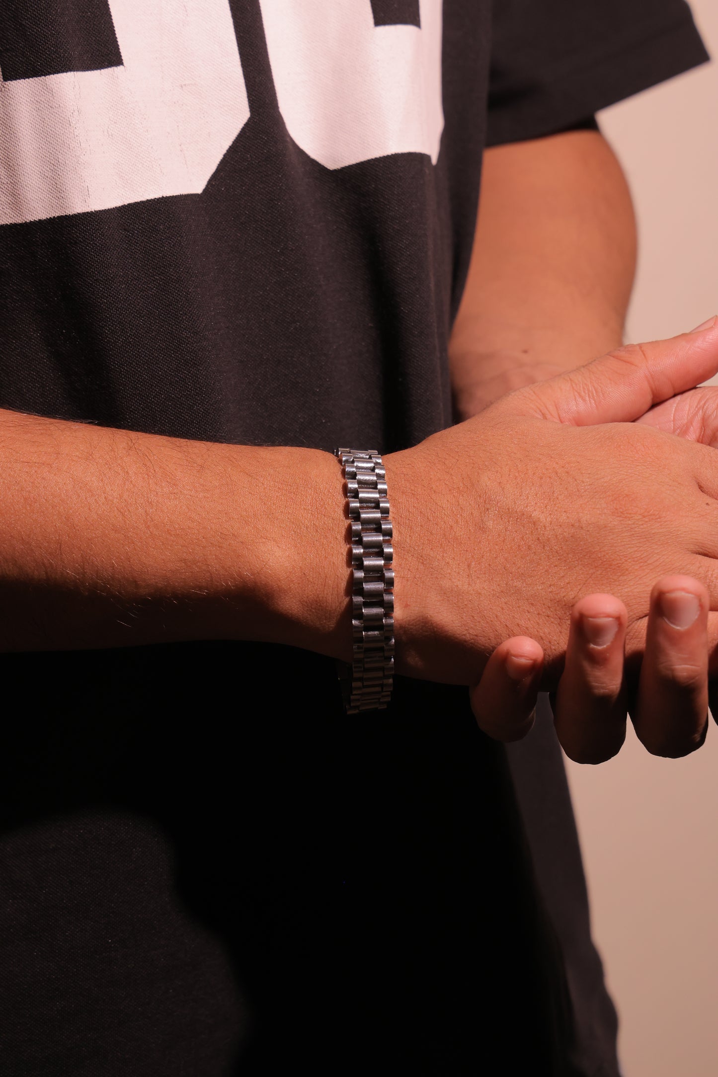 Steel Grid Bracelet  (2 years warranty)