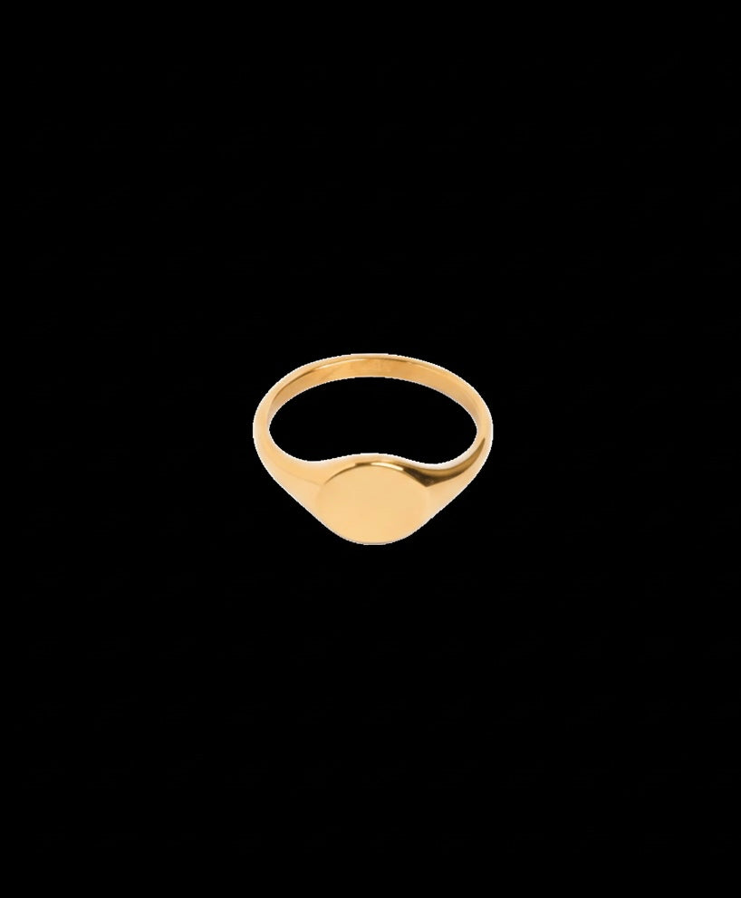Luxe oval ring