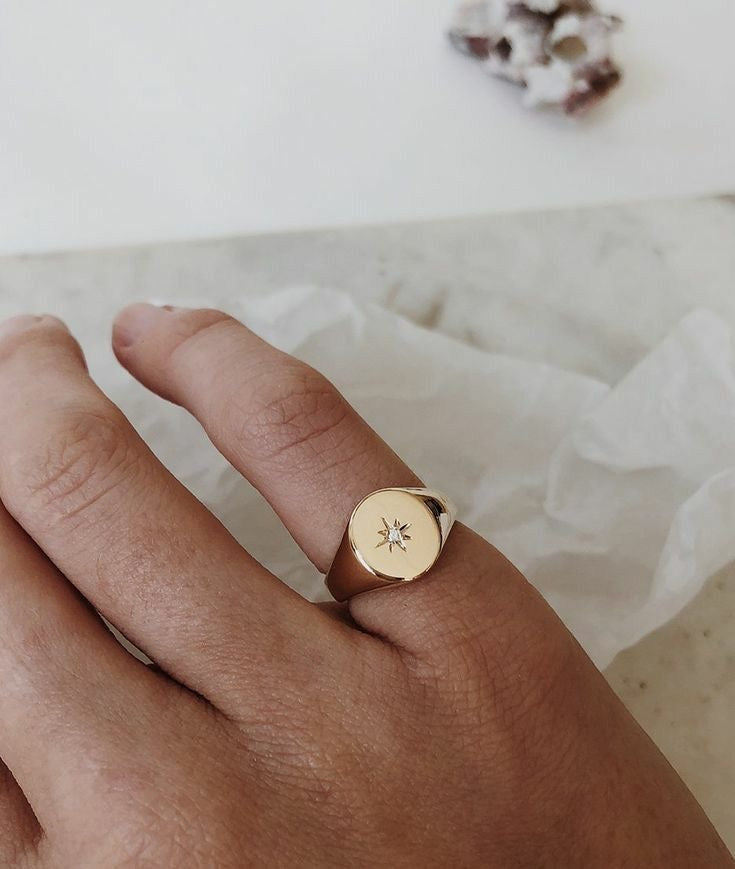 Gold star ring