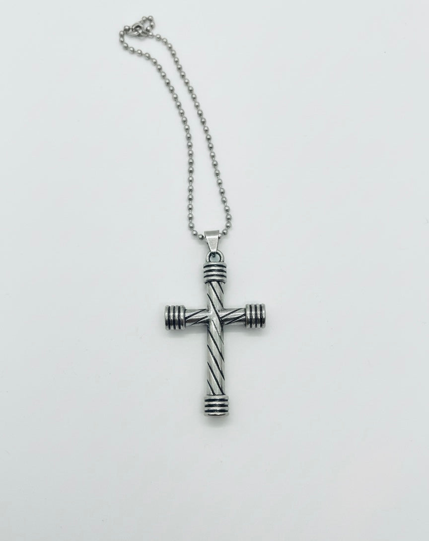 The cross pendant 2