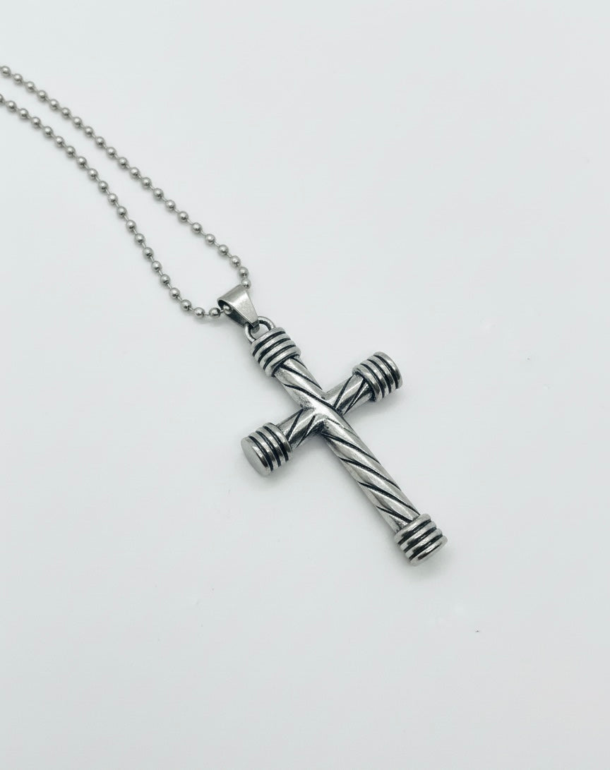 The cross pendant 2