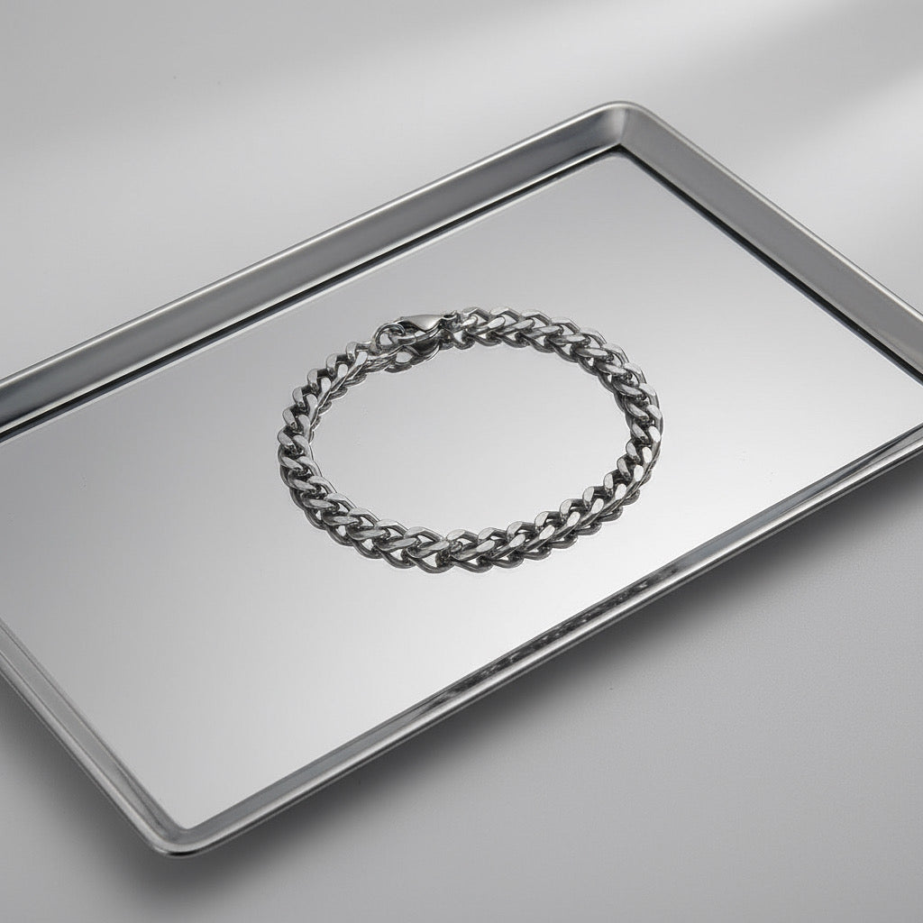 The basic Chain bracelet