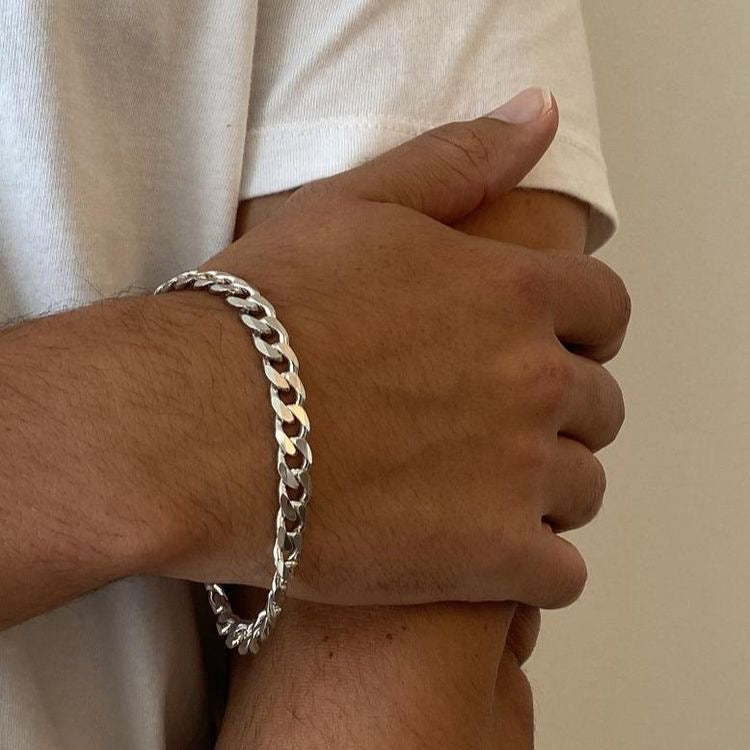 The basic Chain bracelet